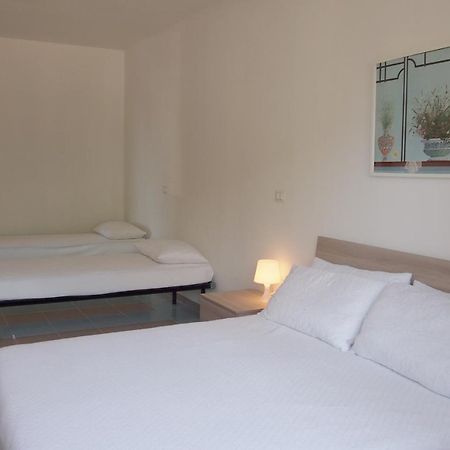 מרטינסיקורו Le Rose Beach & Suites Appartamenti Fronte Mare A Villarosa מראה חיצוני תמונה